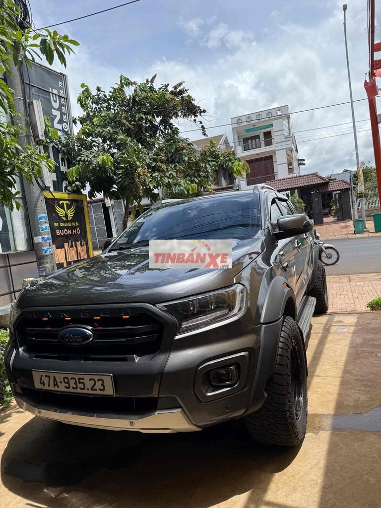 Ford Wiltrak 2019 Xám 11 vạn