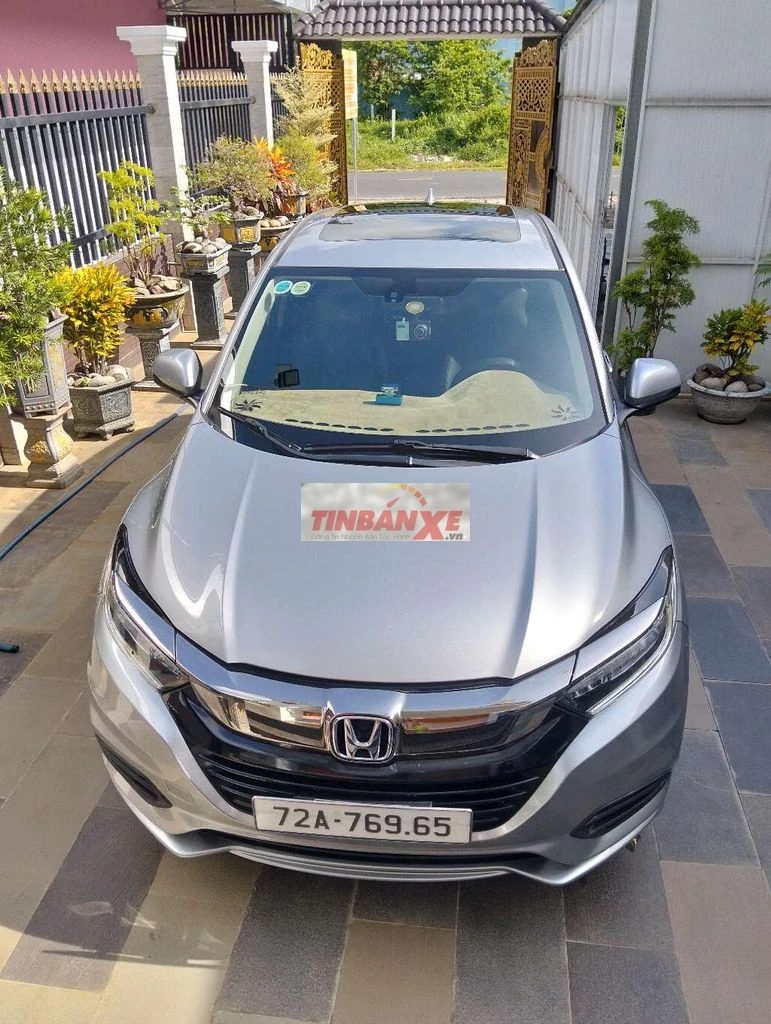 Honda HRV-L 2018 Bạc Tự động 130.000 Km