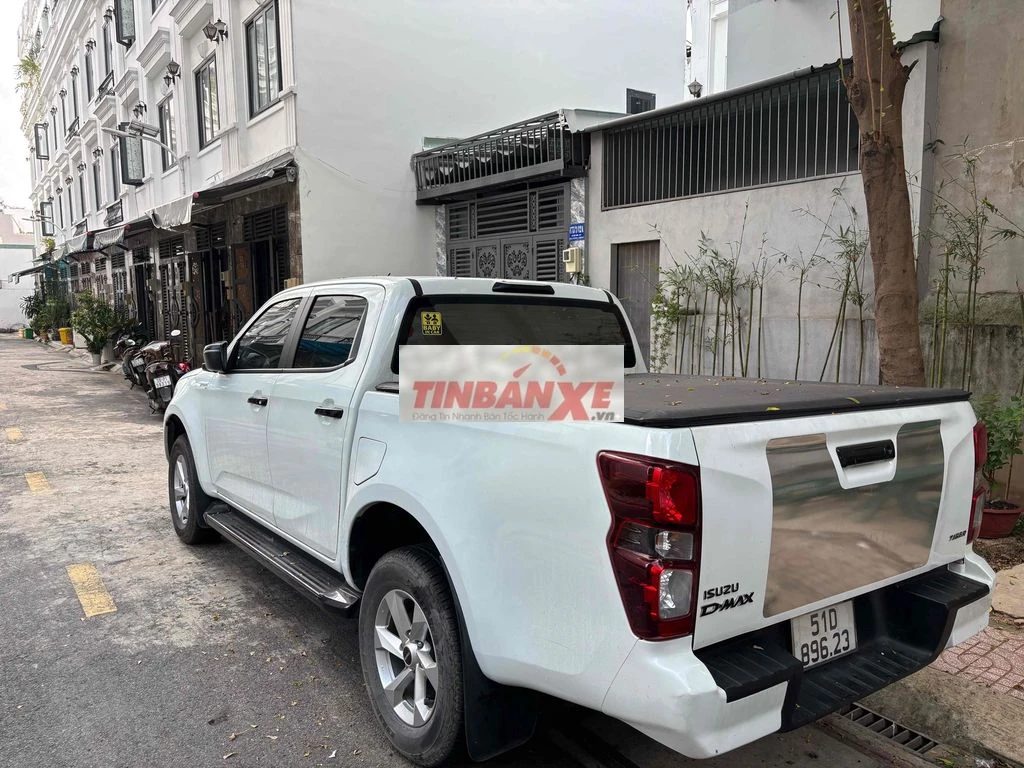 Isuzu Dmax MT 2023 Trắng 40000 km