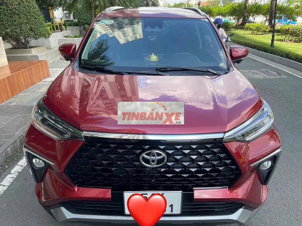 Chính chủ bán xe VELOZ CROSS ( xe gia đình mua để
