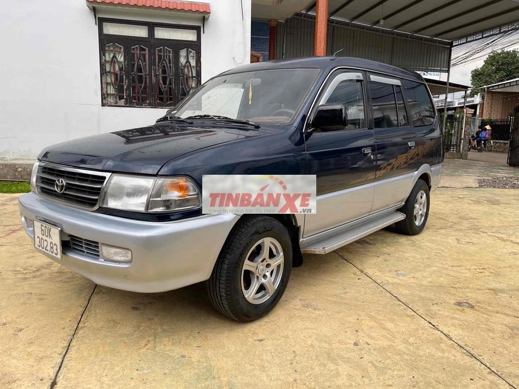 Toyota Zace Xanh đen Số sàn 7 chỗ