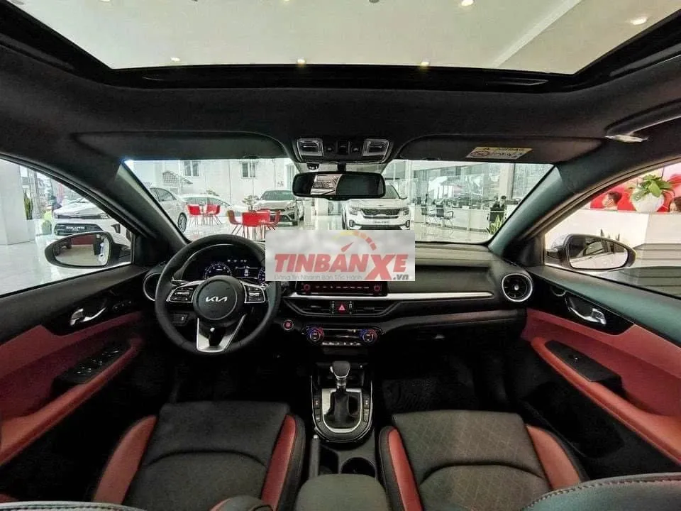 Kia K3 Premium 1.6 2022 Trắng 24.000 km