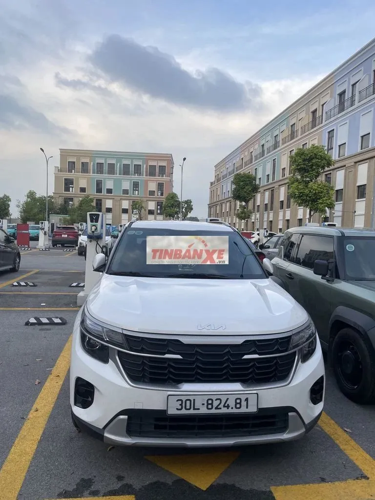 Kia Seltos 2023 Trắng 21000 km