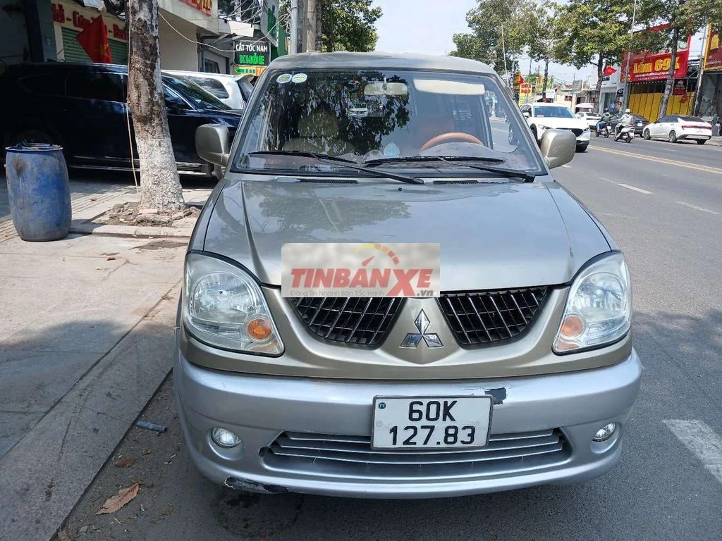 Mitsubishi Jolie 2004 Vàng cát