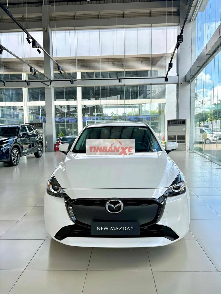 Mazda 2 AT - Tặng BHVC - giảm sâu