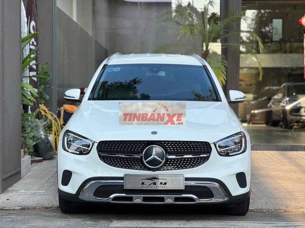 Mercedes GLC200 Facelift 2019 Trắng/Kem 69.000 km