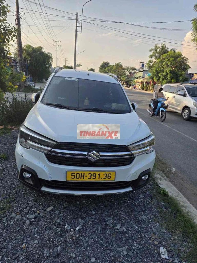 Suzuki XL7 2024 Trắng 150.000 km