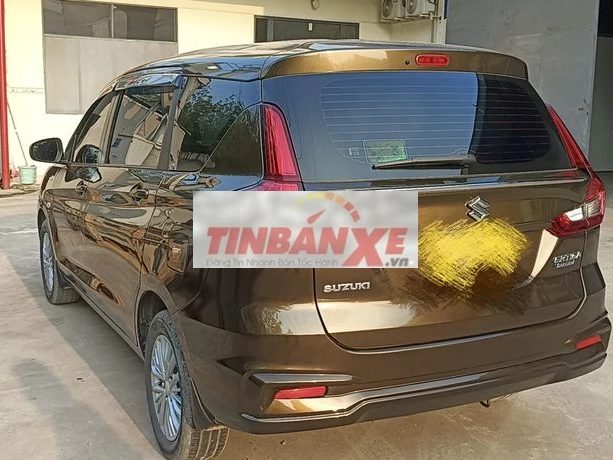 Suzuki 2022 7 chỗ 150.000 km Nâu