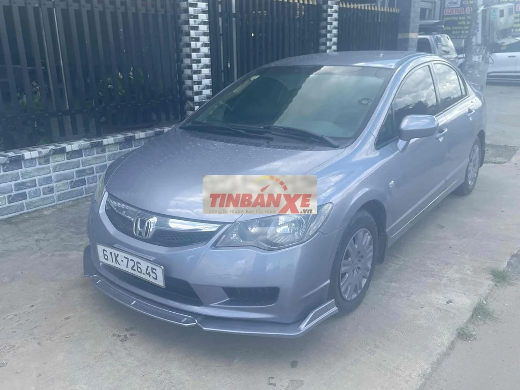 Honda Civic Xám 182339 km