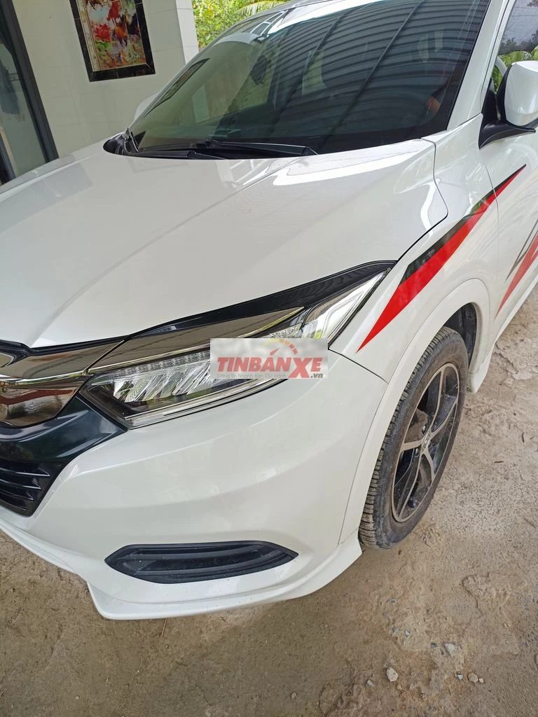 Honda HRV-L 2021 Trắng 80000 km Thái Lan