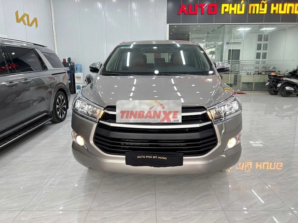Toyota Innova 2.0E MT 2019 Đi 59.000km Full Option
