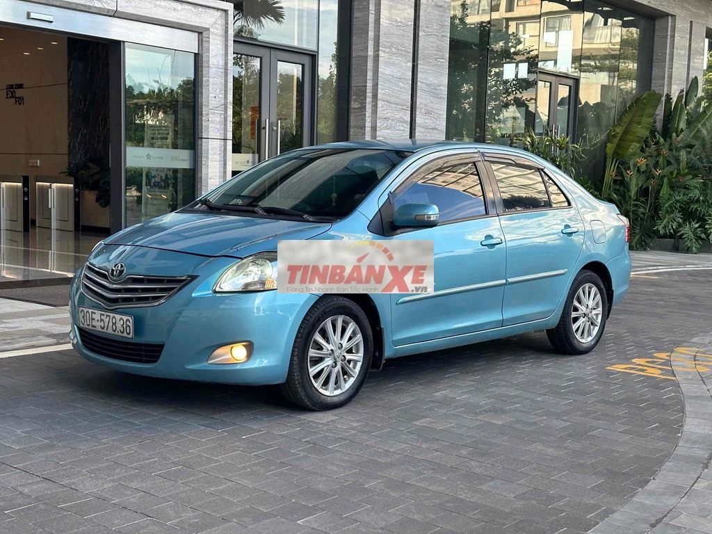 Toyota Vios 1.5G Tự động Xanh