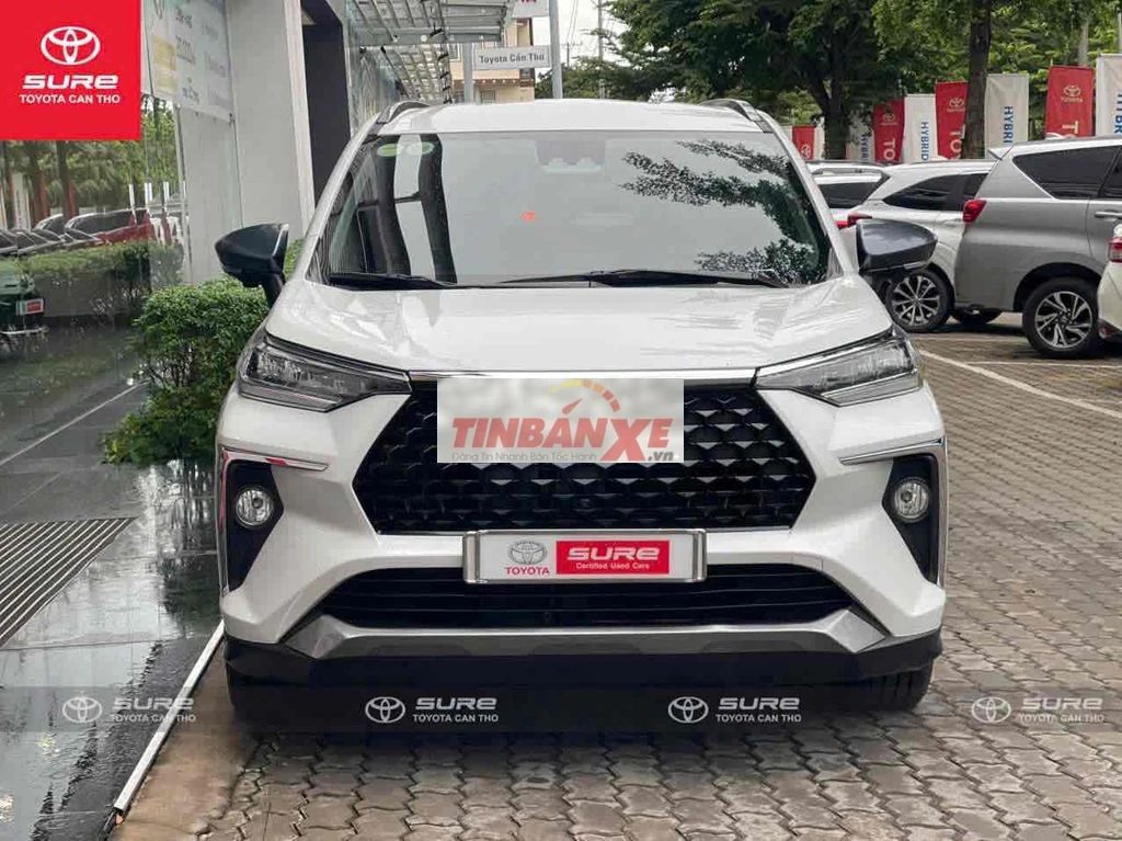 Toyota Veloz Cross Top 2025 siêu lướt