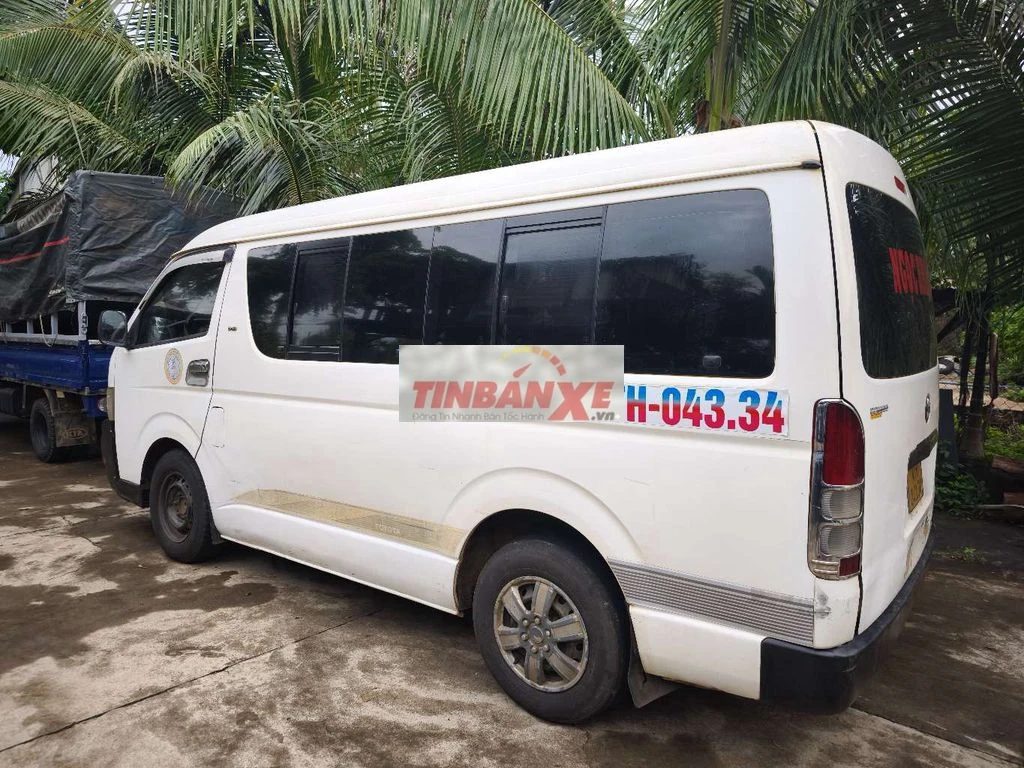 Toyota Hiace Van 2006 Trắng