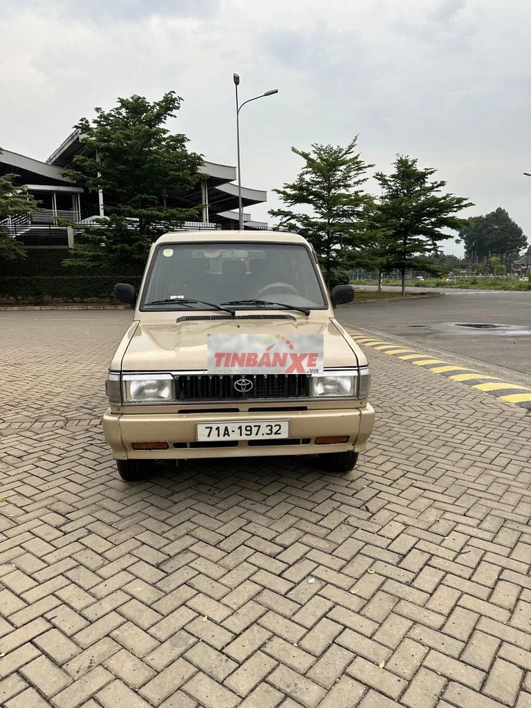 Toyota Zace 1996 Vàng cát