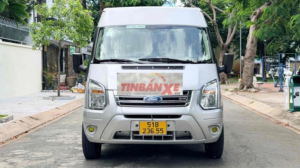 Ford Transit 2017 Bản Trung Bạc