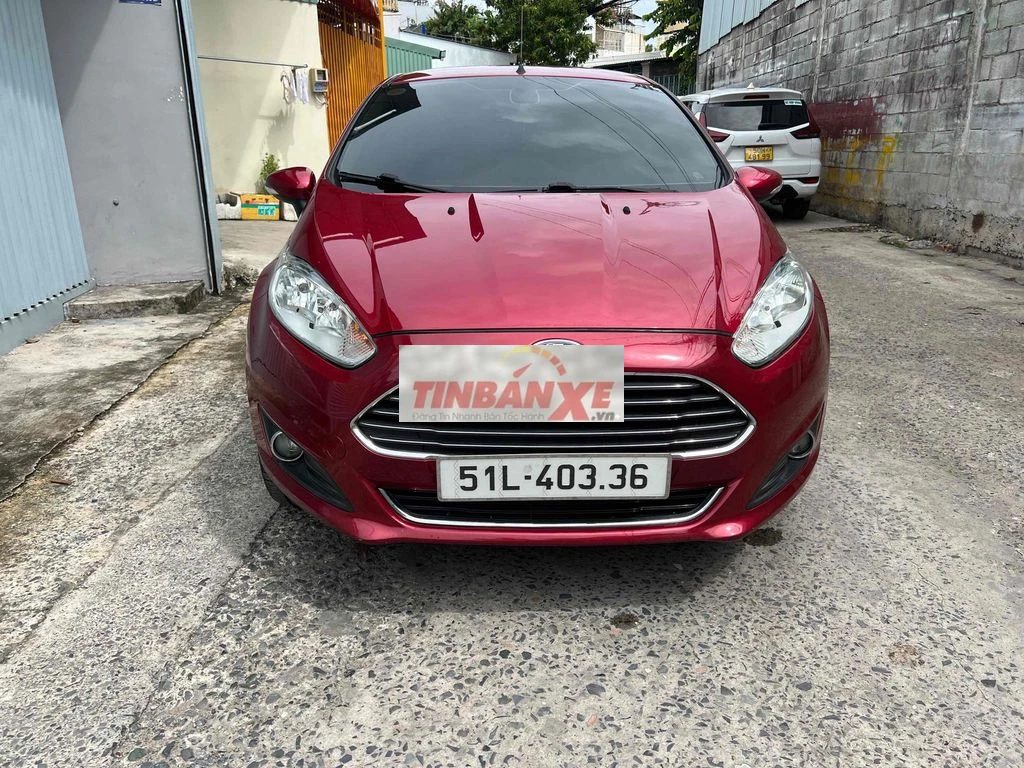 Ford Fiesta 2015 Đỏ