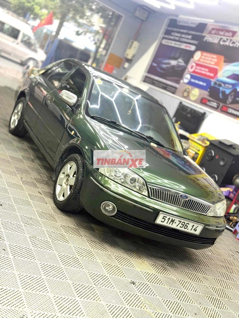 Ford Laser 2003 1.8 bản đủ Xanh