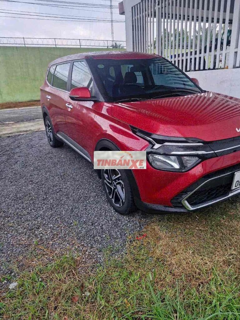 Kia Carens 2023 Tự động Đỏ