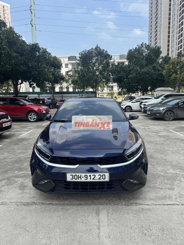 Kia K3 2022 2.0 Premium 45000 km Xanh