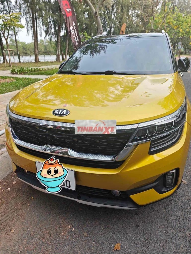 Kia Seltos SX 2021 Premium 1.4Turbo Vàng 69000 km