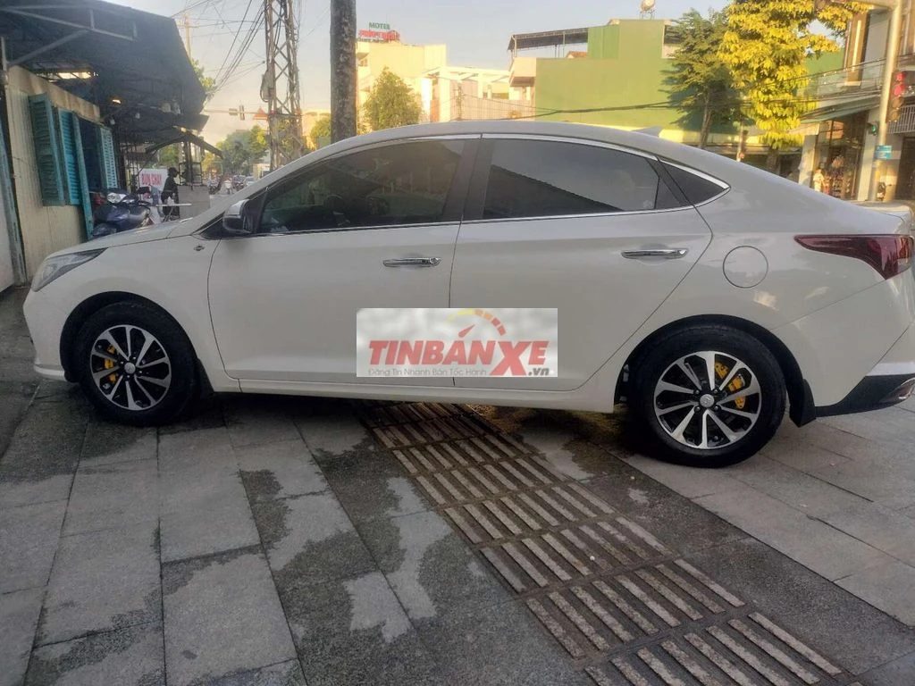 Hyundai Accent MT 2021 Trắng 17000km