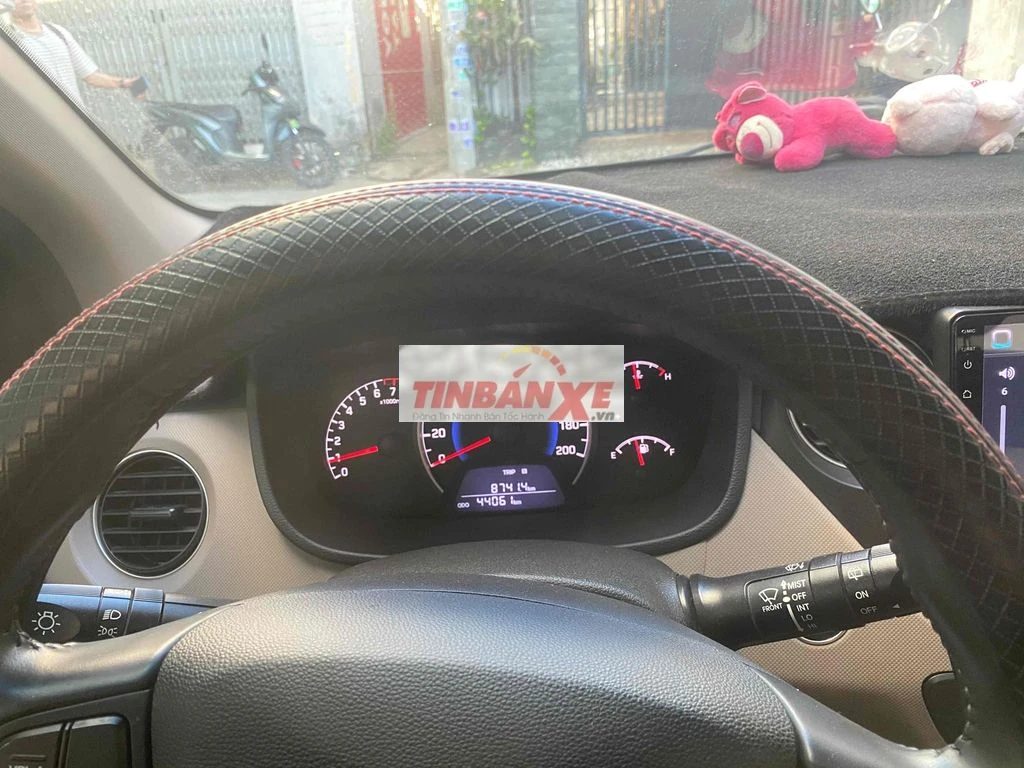 Hyundai i10 44000 km màu Đỏ