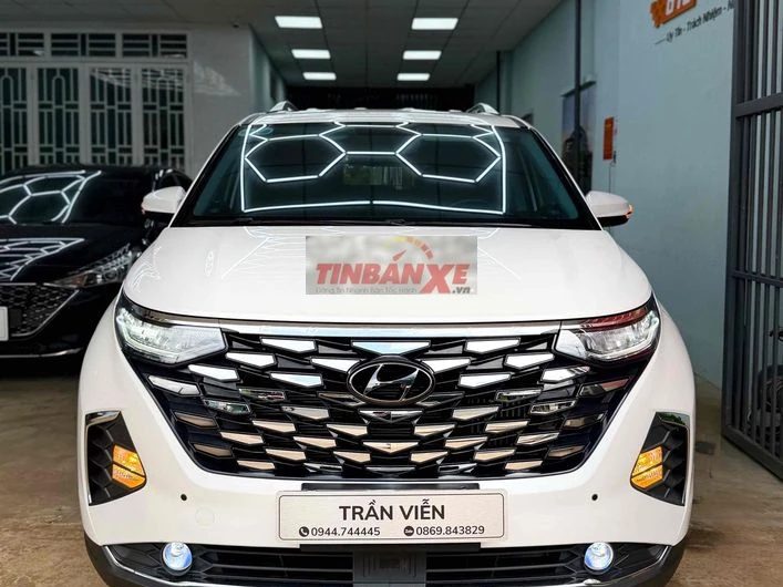Hyundai Custin 1.5 Turbo 2023 Full đồ chơi