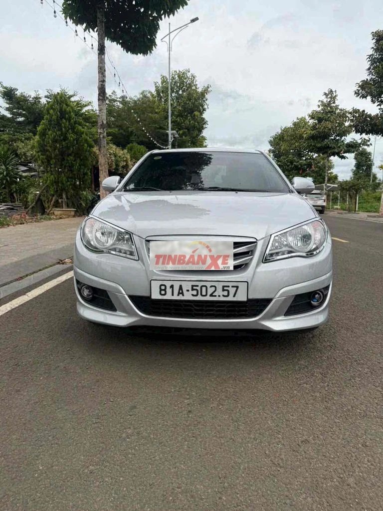 Hyundai Avante 2014 AT xe gia đình còn khá đẹp