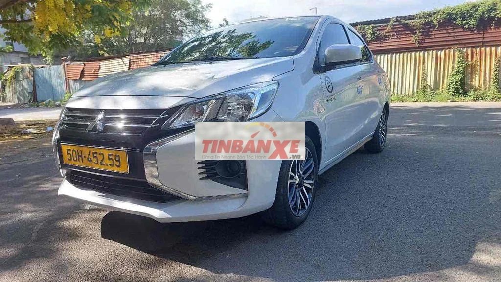 Mitsubishi Attrage MT 2024 95000 km Trắng
