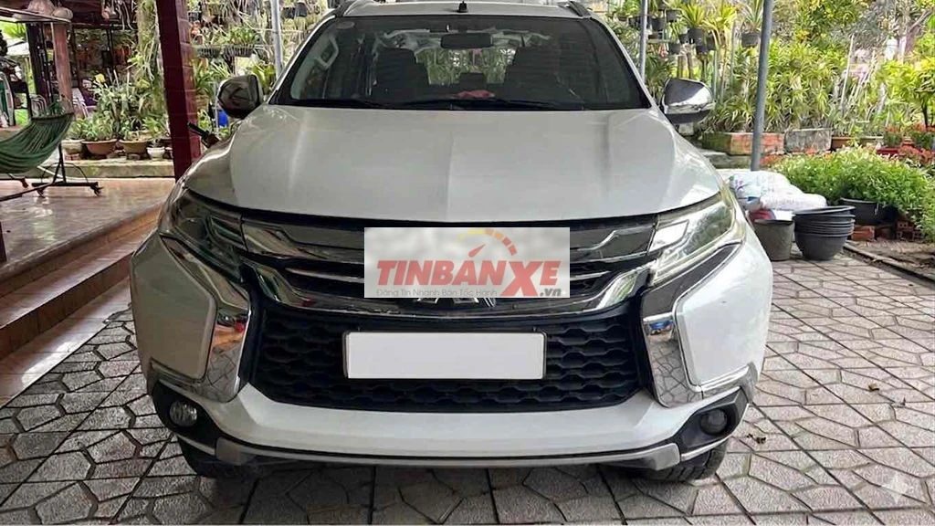 Mitsubishi Pajero 2018 Số sàn Máy dầu