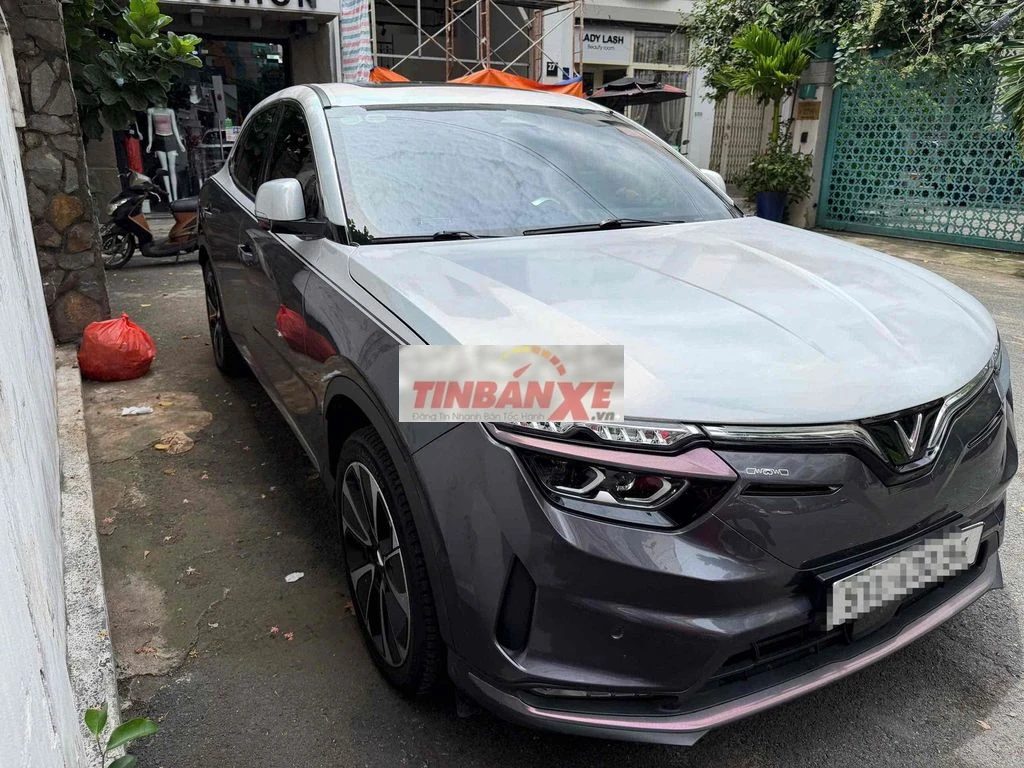 VF8 plus2022 SDI pin thuê Tiên Phong Xám Nt Nâu
