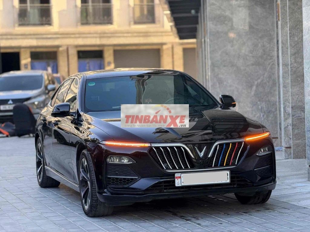 VinFast Lux A Plus 2019 Đen 90000 km