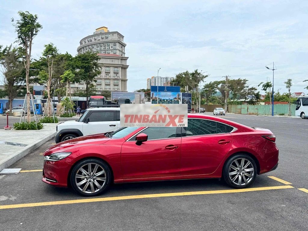 Mazda Mazda 6 2021 2.5 Signature Premium Đỏ