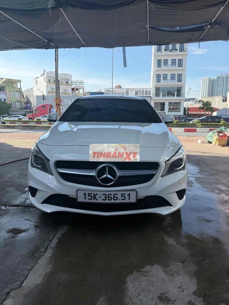 Mercedes CLA 200 Trắng 70.000 km