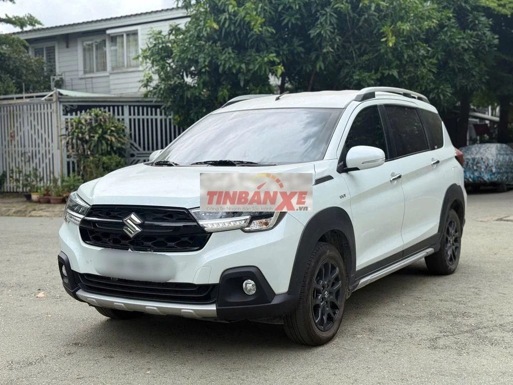 Suzuki XL7 Hybrid 2024 Tự động Trắng 16.000km