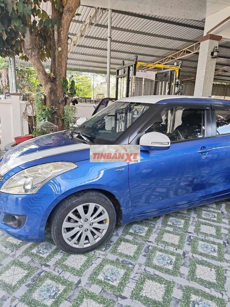 Suzuki Swift 2016 Số tự động Xanh 32.339 km
