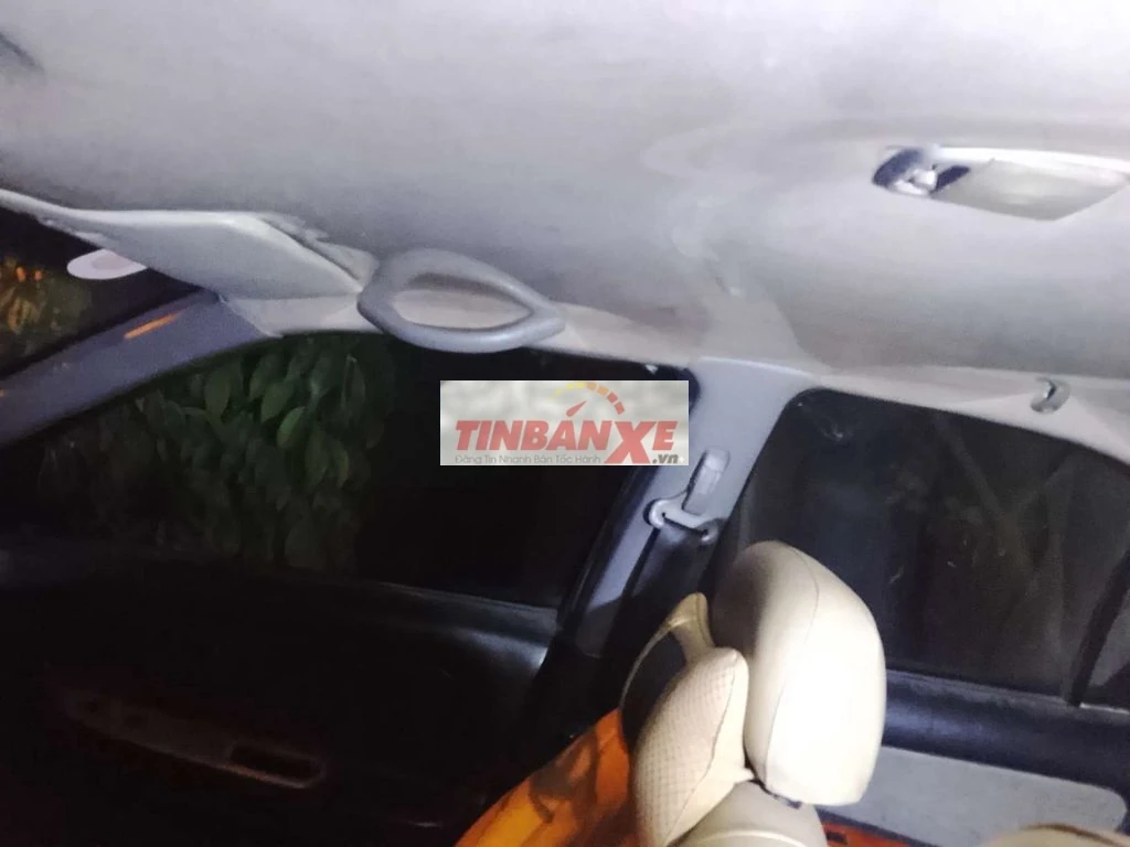 Nissan Sunny 2001 Nâu