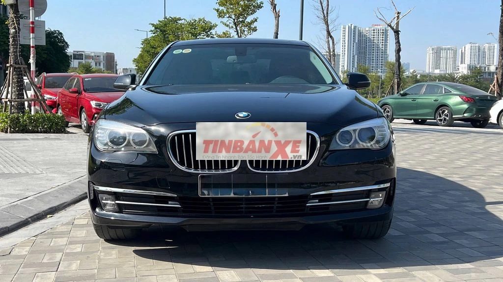 BMW 730Li 2014 146000 km Đen