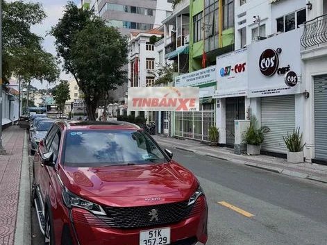 Peugeot 5008 2022 7 chỗ Xăng 6870 km