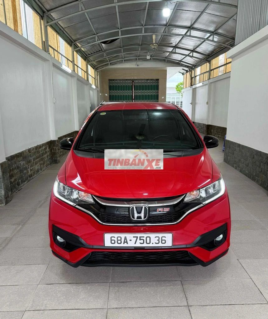 Bán Honda Jazz RS 2019 Đỏ 30.000 km xe nhập Thái
