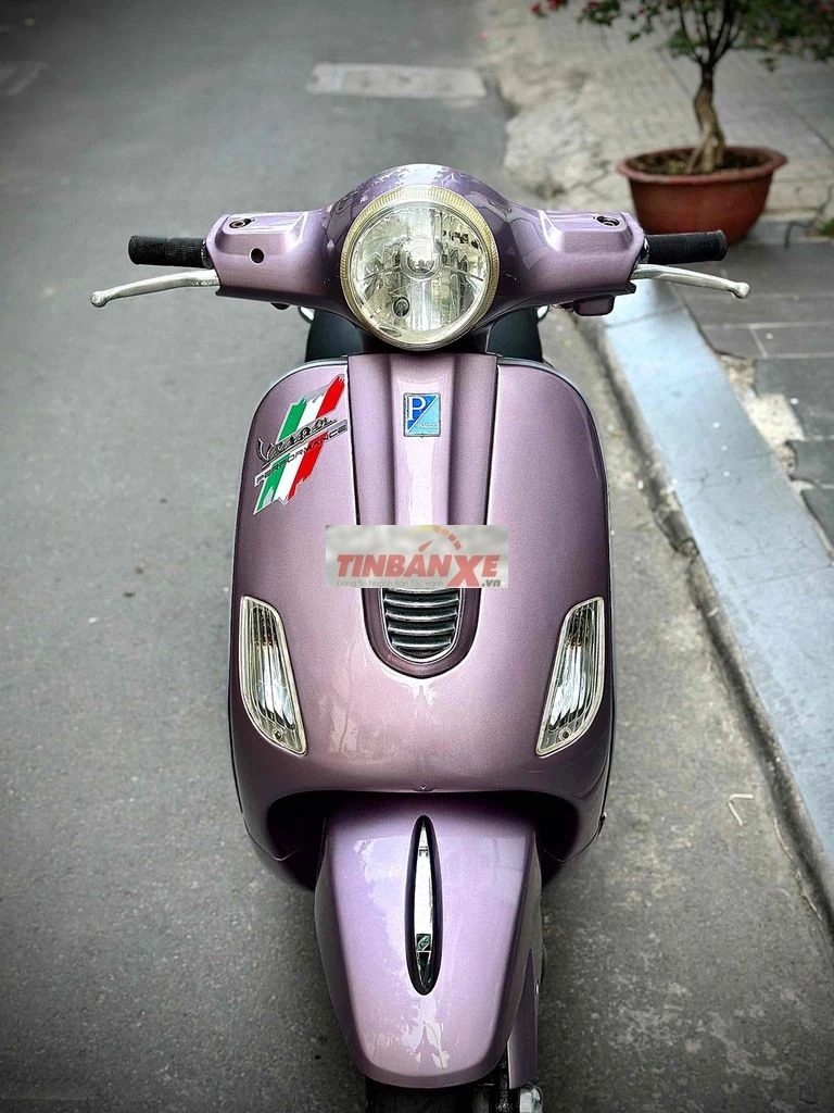 🌈Cần bán xe Vespa LX125 3vie Đk 2014 Bs76