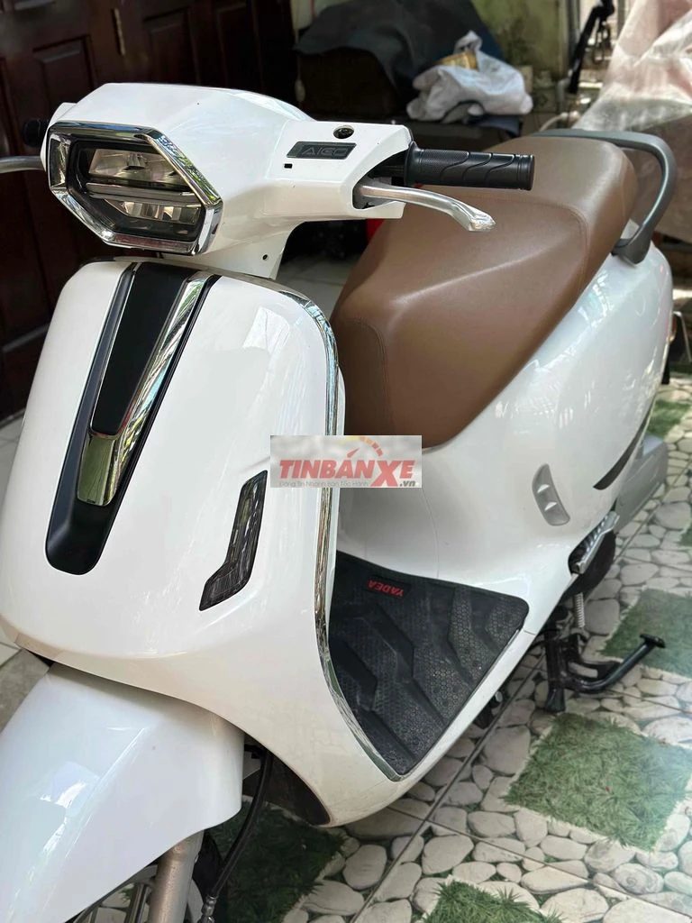 Xe máy điện Yadea Trắng Còn mới
