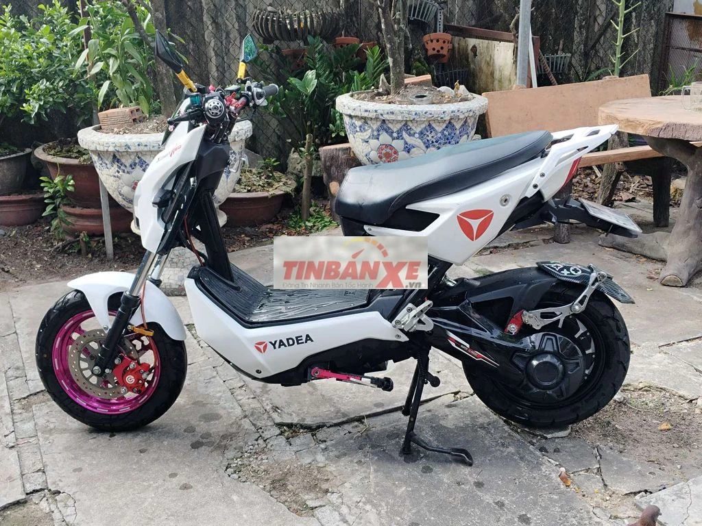 Xe đạp điện Yadea Xmen Neo Trắng 60V 40Ah