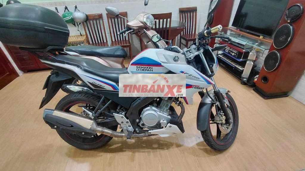Yamaha FZ150i Trắng