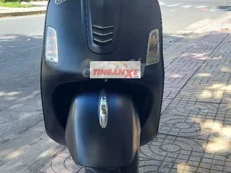 Piaggio Vespa Super GTS 125 3V 2017 Đen