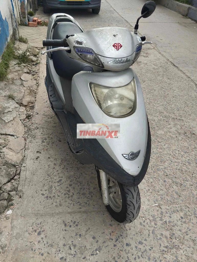 nhà dư bán bớt xe Attila máy êm manh