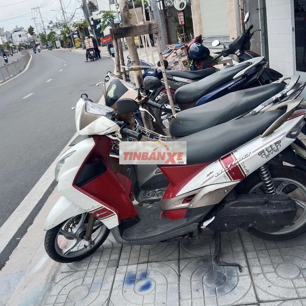 Yamaha Mio Ultimo Trắng, Đỏ Việt Nam