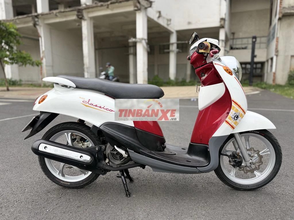 Yamaha Mio Classico 2012 Trắng, Đỏ Thái Lan