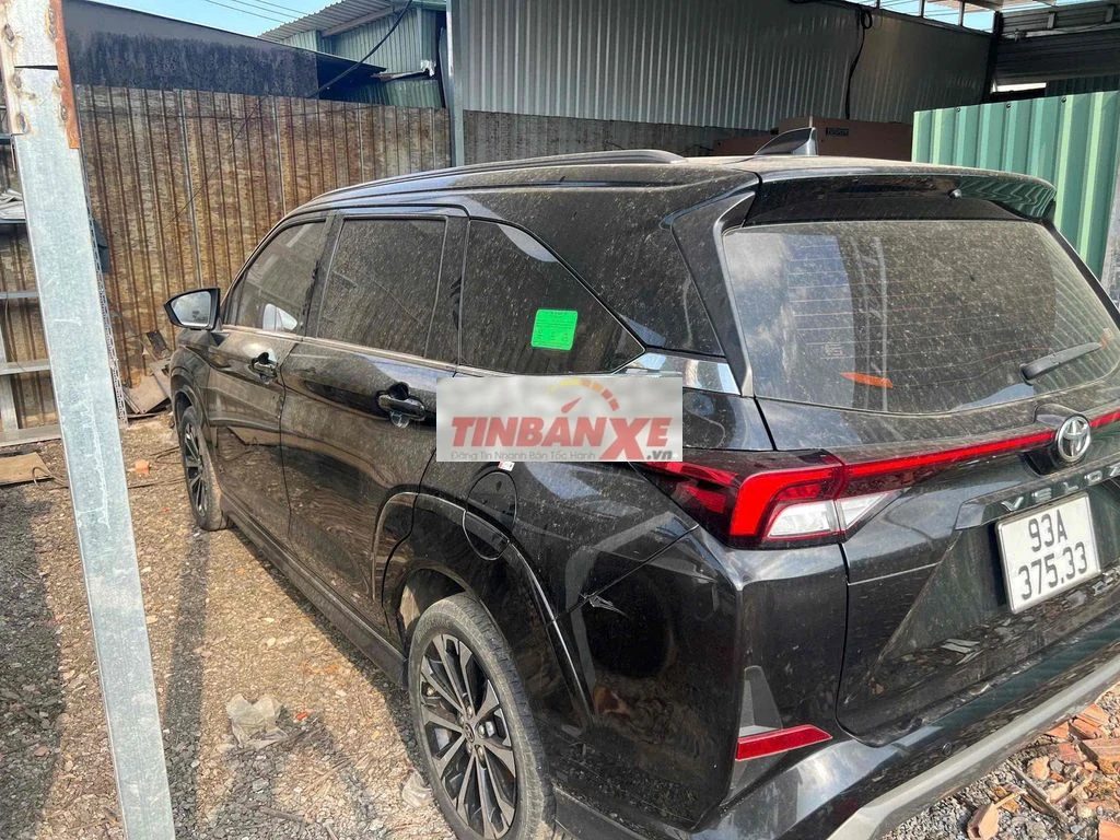 Toyota Veloz 2022 Top Đen 36.000km